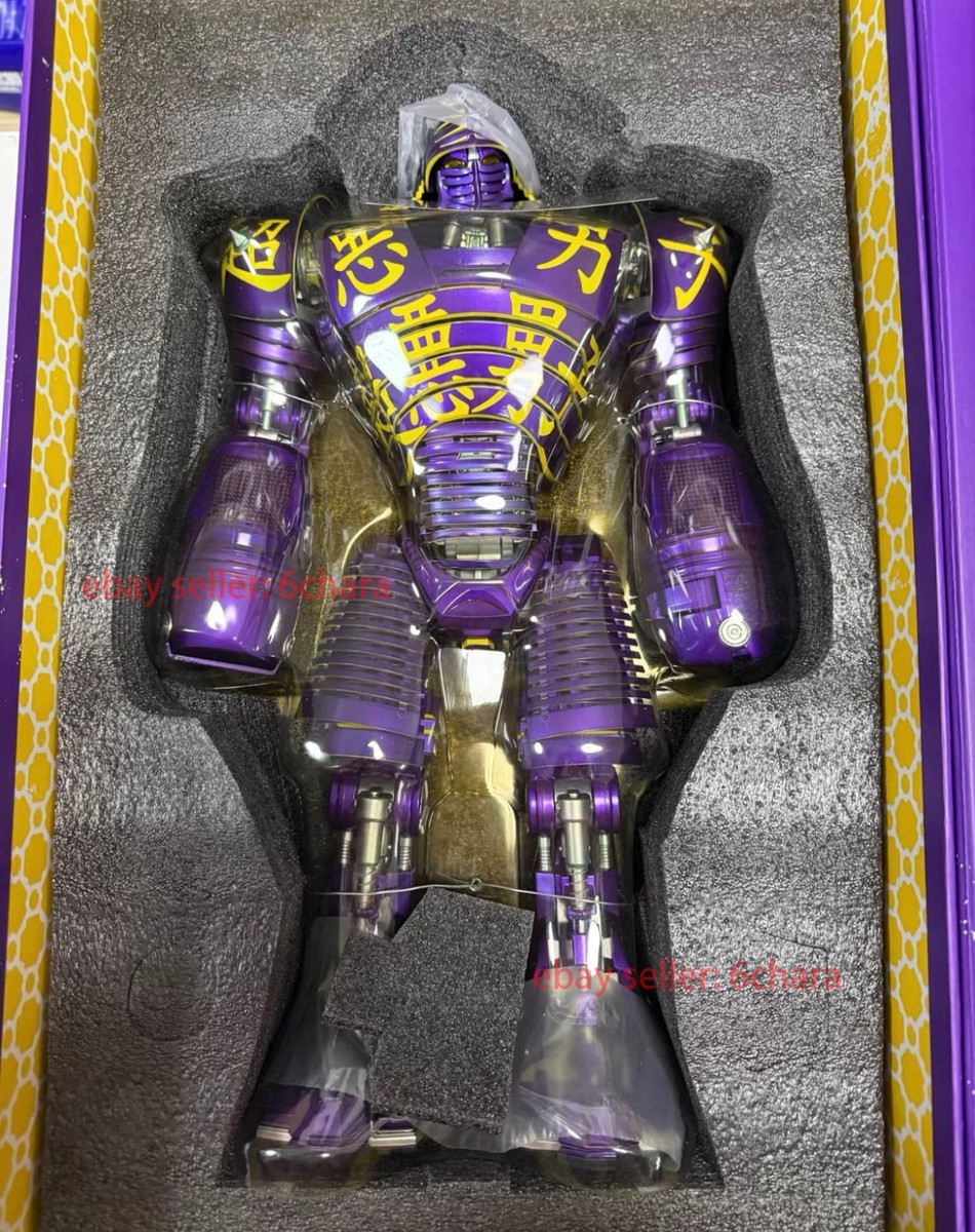 Threezero Real Steel Noisy Boy Megaphone Movable Figurine