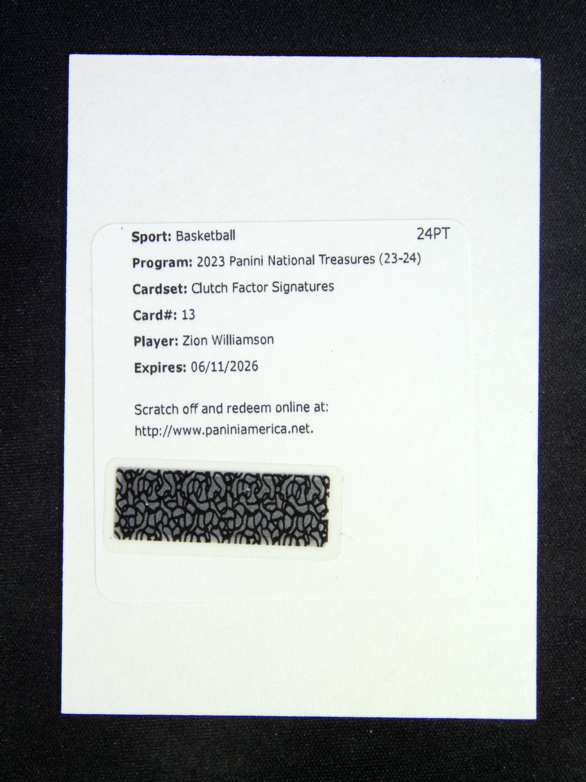 2023-24 National Treasures Zion Williamson #13 Clutch Factor Auto /25 Redemption