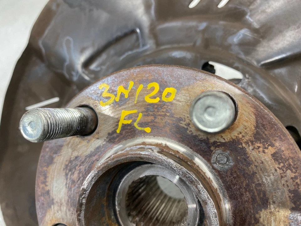 Subaru Impreza Wagon 2008-2011 eje de dirección delantero izquierdo nudillo OEM  Foto 2 de 4