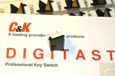 DIGITAST Microminiature SPDT, Key Switches 1 LED Green C&K [QTY=1pcs]