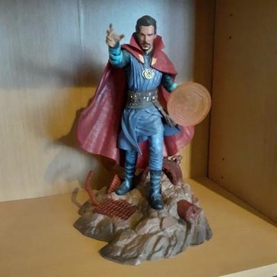 Doctor STRANGE Marvel Comics Diamond Select Gallery Figur 26 cm / C.NEU