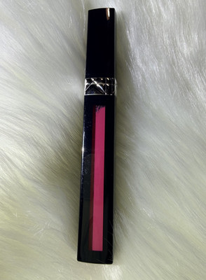 Christian Dior ROUGE DIOR LIQUID LIPSTICK 272 Crush Matte (Bright Pink)