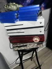 4 Microsoft Xbox One S, 1Gears of War Limited Edition 2 TB PS4 Slim With Games