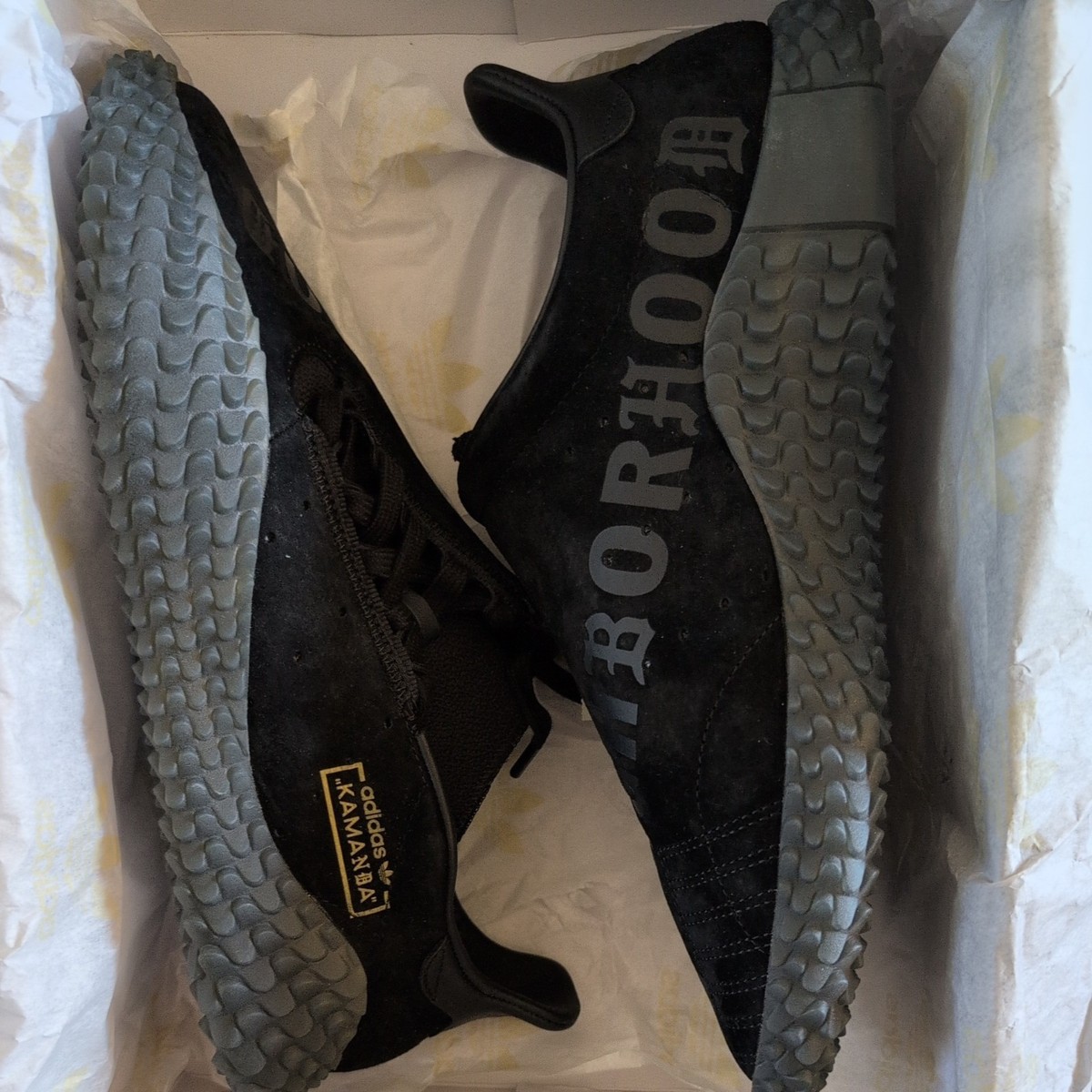 Size adidas x Neighborhood Kamanda Core Black