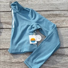 VUORI Lux Rib Half Zip Jacket - Stillwater blue size large NWT