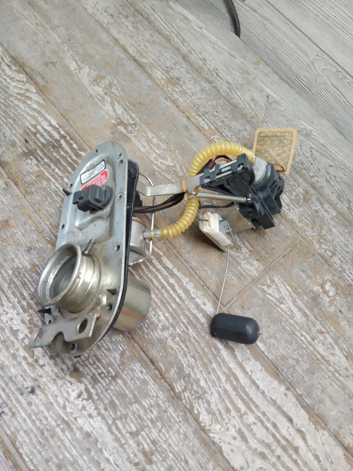 Harley-Davidson Electra Glide Standard 2005 FLHTI bomba de combustible unidad de envío de gasolina Foto 3 de 4