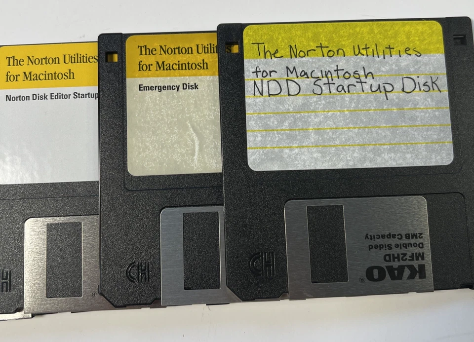 SYMANTEC THE NORTON UTILITIES Floppy Disks Software Version 3.1 Mac - Image 4 of 4