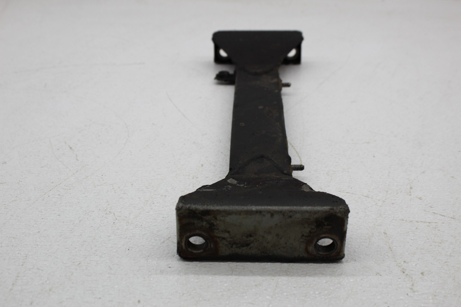 99-01 FERRARI 456 M ENGINE MOTOR CENTER BRACKET MOUNT