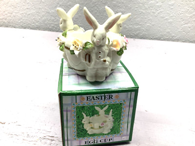 Cracker Barrel Ceramic Easter Bunny Rabbit Egg Holder Cup With Flowers New