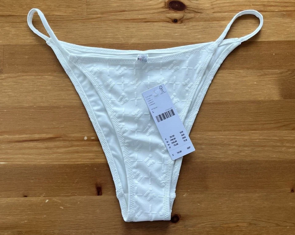 Urban Outfitters iets frans Monogram Tanga Bikini Bottom, White, Large - Изображение 3 из 4