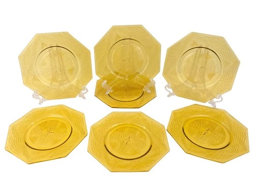 7 SMITH GLASS ROMANESQUE 6⅞" AMBER DEPRESSION GLASS SALAD PLATES