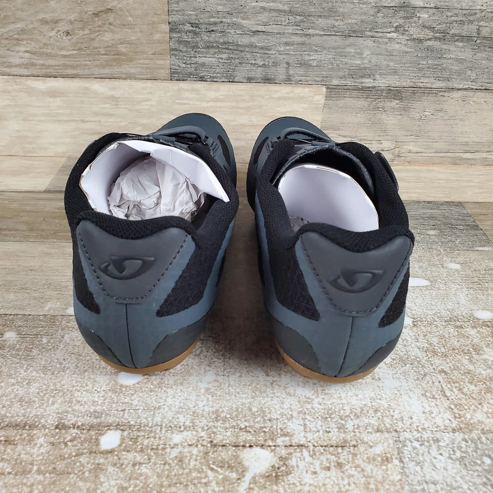 Giro Rincon Mens Cycling Shoes Sz 9.5 Dark Shadow Gum Dial System Low Top - Image 3 of 4