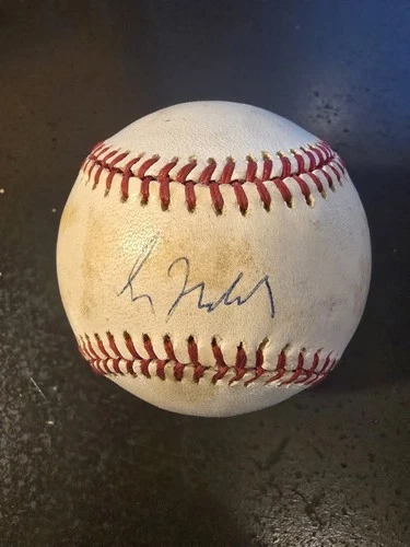 Greg Maddux Autographed Rawlings National League Baseball Atlanta Braves