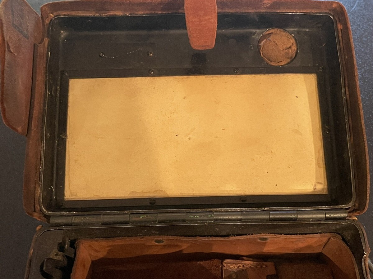米軍 蓄音機 US ARMY SPECIAL SERVICE 店舗オブジェ International Military Antiques | Military Collectibles