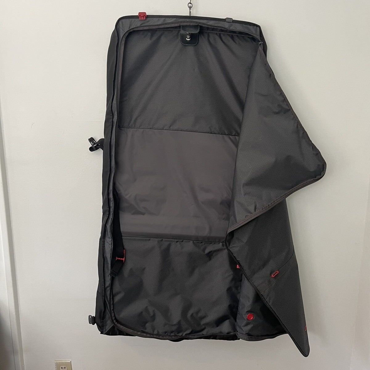 TUMI T-Tech Nylon Tri-Fold Carry On Garment Bag 5536D