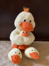 Harry & David Plush Duck Ducks Mommy Baby Yellow EUC