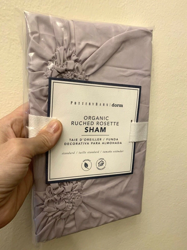 Almohada de vacaciones Pottery Barn falsa Disney princesa púrpura floral niña regalo rosa Foto 4 de 4