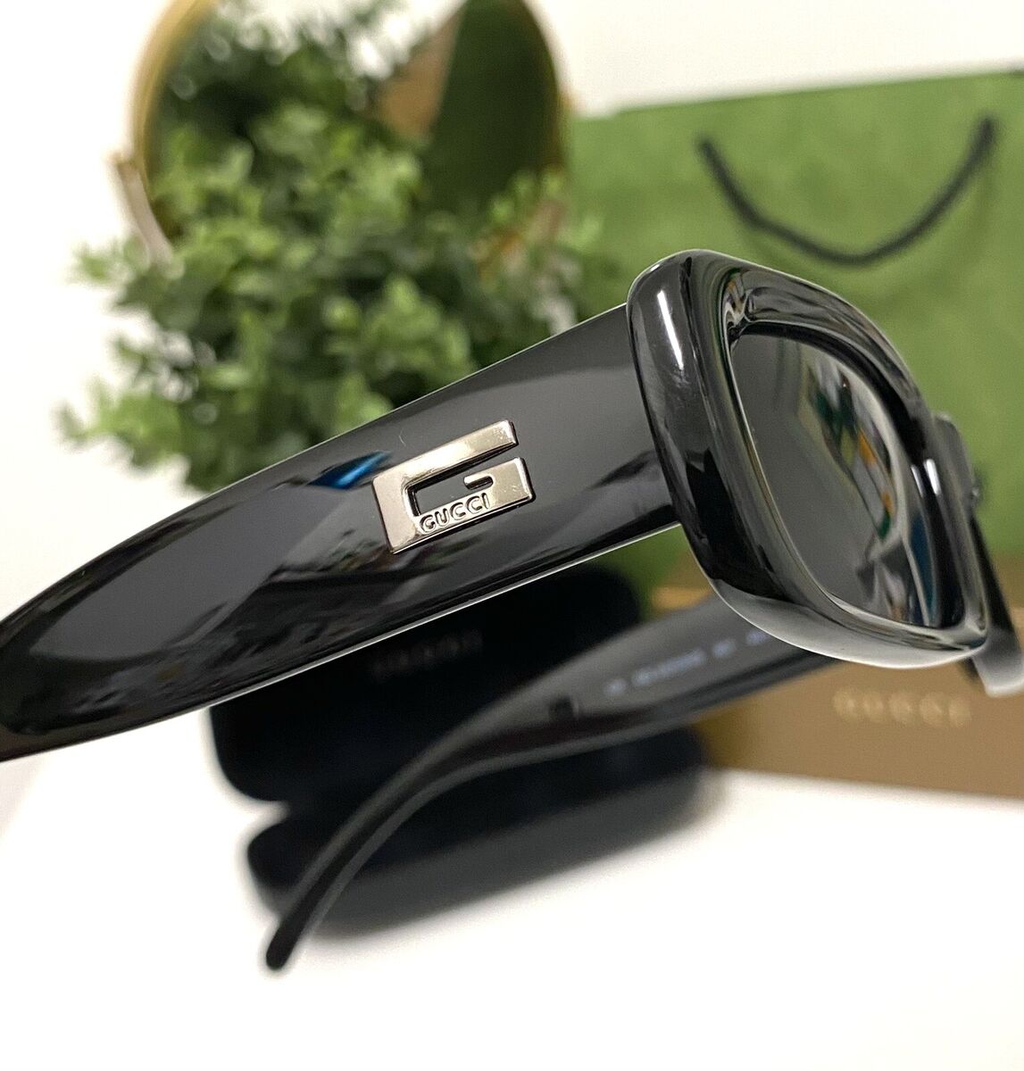 Authentic Vintage 90s Gucci GG 2409/N/S Square Black Acetate Authentic Vintage 90s Gucci GG 2409/N/S Square Black Acetate