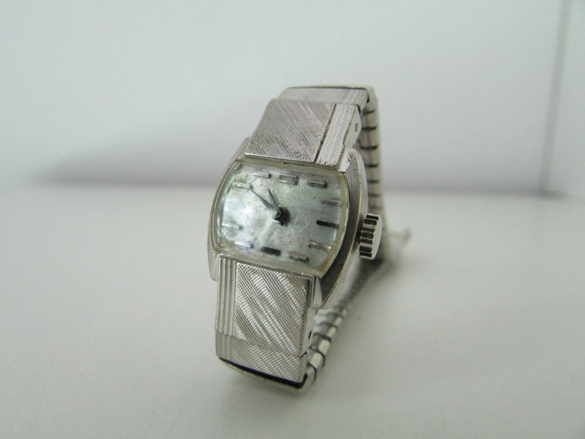 Best manual clearance wind dress watch