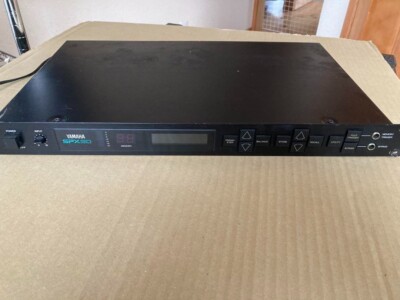 YAMAHA SPX90 Digital Multi-Effects Sound Processor Used F/S