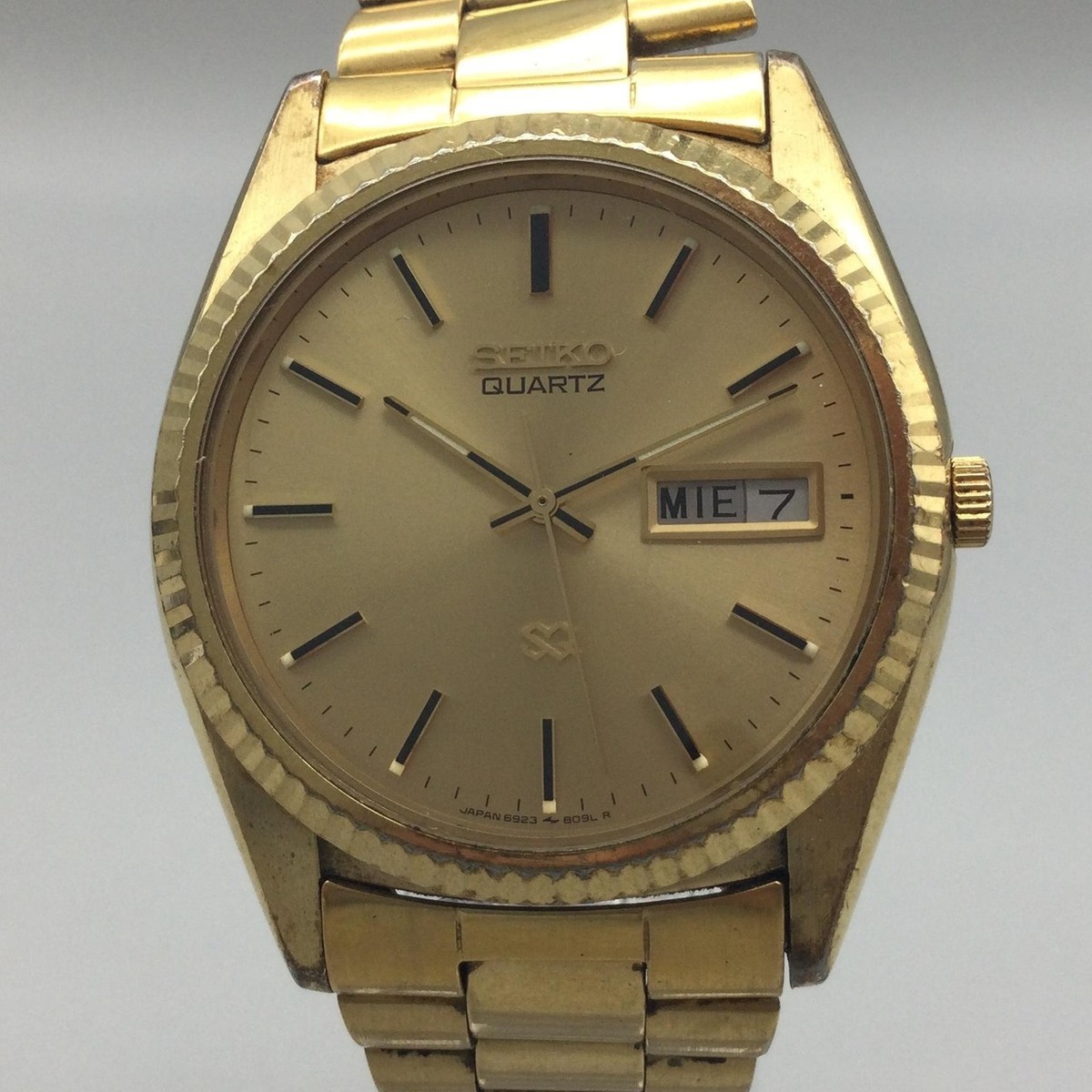 Seiko President Mens Watch 34mm Gold Tone Day Date 6923-8089 New