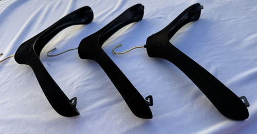 Konvolut 3 Original Chanel Kleiderbügel für Anzüge Westen - Bild 4 von 11