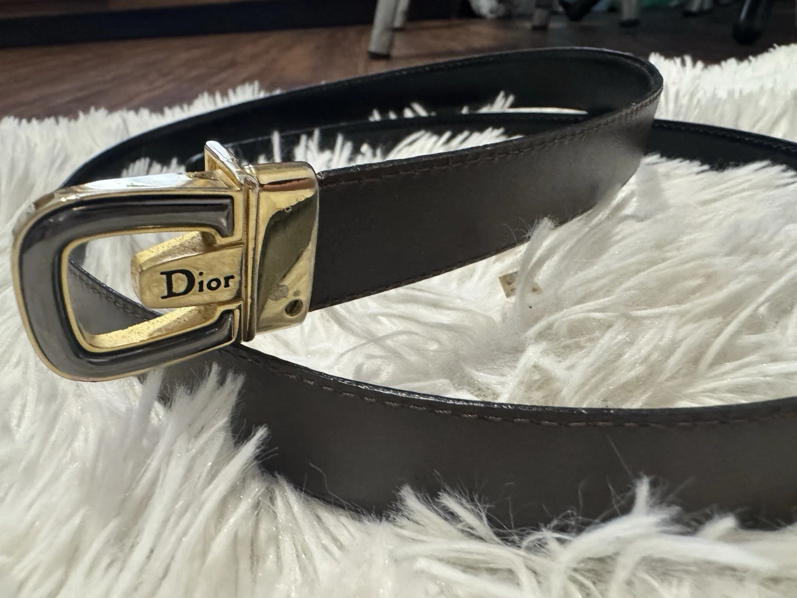 Ceinture vintage Christian Dior taille 38 cuir noir petite boucle dorée