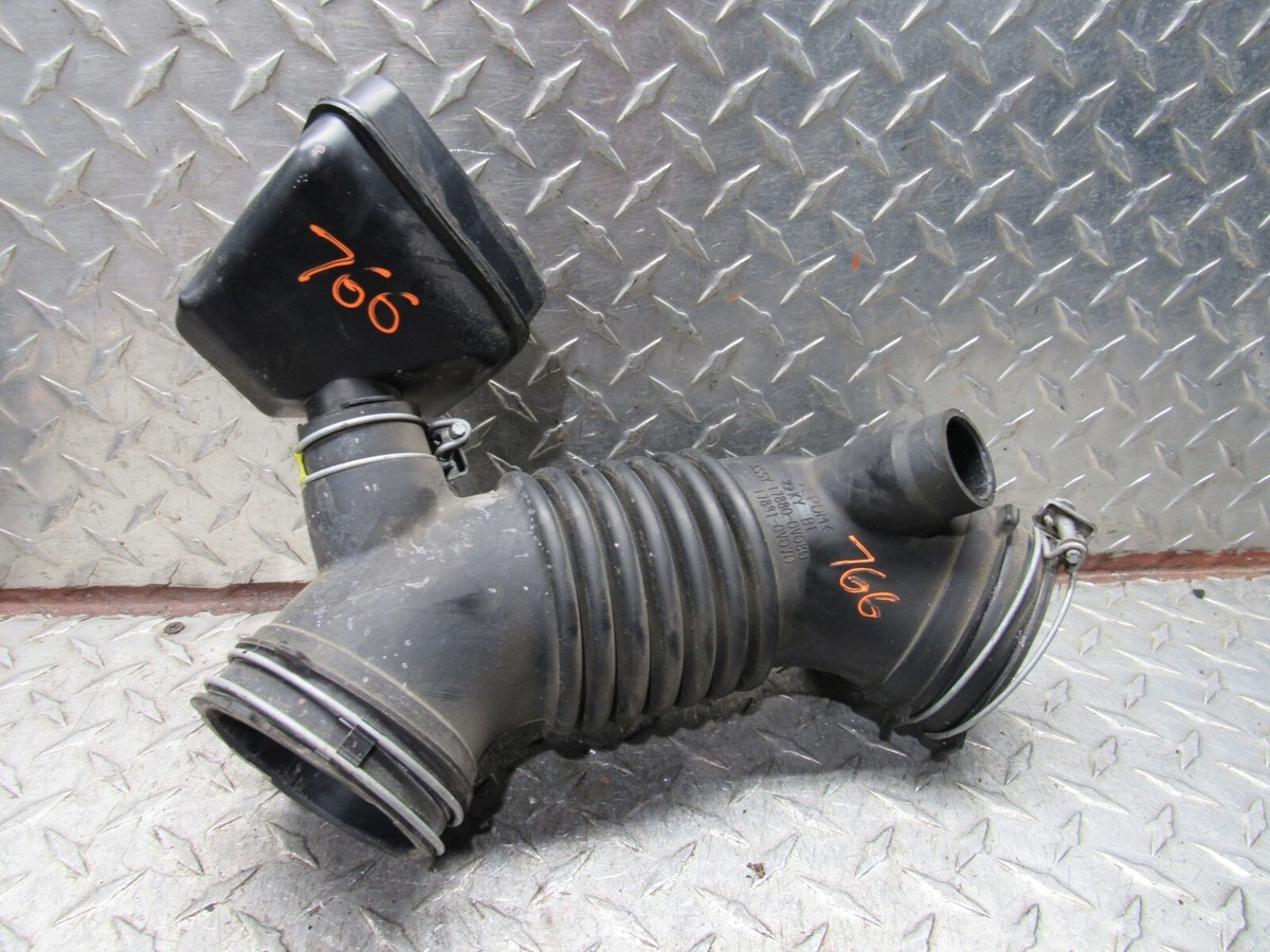 2015 TOYOTA CAMRY AIR CLEANER INTAKE RESONATOR DUCT TUBE 17893