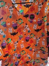 New With Tags Super Cute Halloween Scrub Top Pumpkins Witch Hats Bright Orange