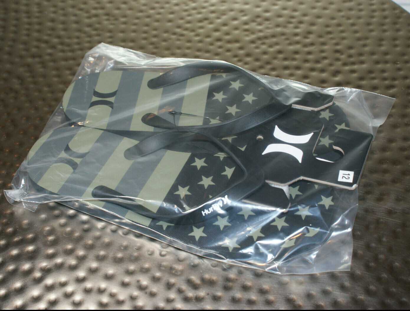 SAOLA Hurley American One and Only taglia 12 sandalo infradito pantofole oliva