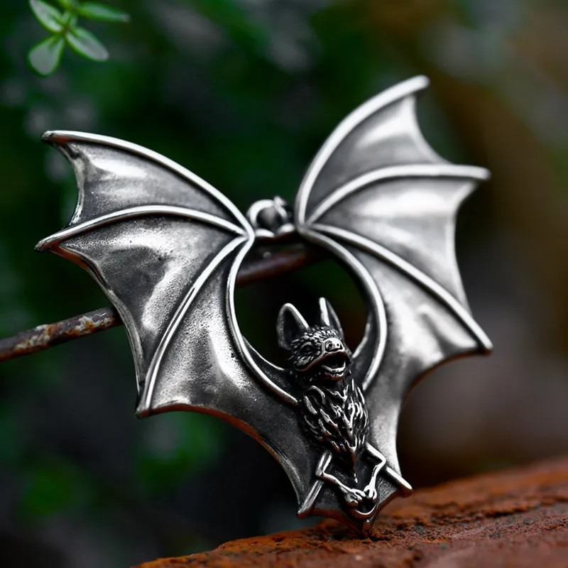 Gothic Bat Pendant – Intricate Winged Bat Design, Dark Style Jewelry