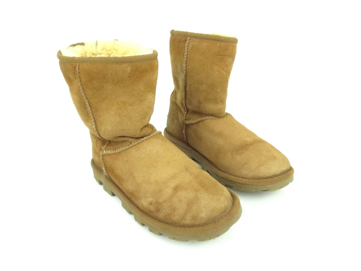 Ugg 5835 shop