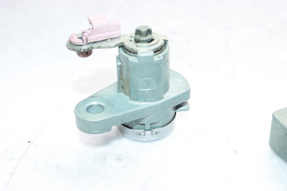 06-07 MAZDA SPEED 6 MS6 FRONT DRIVER LEFT DOOR LOCK CYLINDER Y9157 06-07 MAZDA SPEED 6 MS6 FRONT DRIVER LEFT DOOR LOCK CYLINDER Y9157
