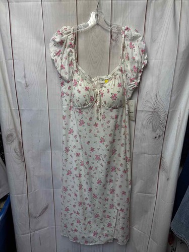 NWT No Boundaries Women's Size L White & Pink Floral Dress