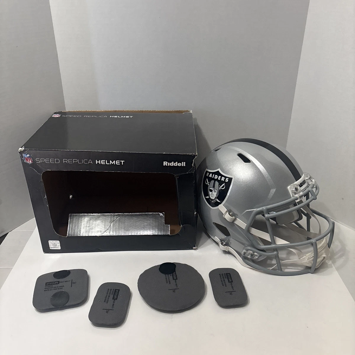 RAIDERS サイン入り Riddellヘルメット Riddell Raiders ヘルメット