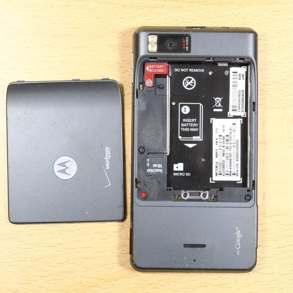 Smartphone Motorola Droid X MB810 Negro Para Piezas #655 Foto 3 de 3