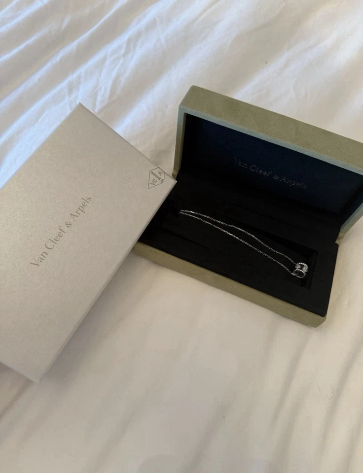 Van Cleef & Arpels Perlee Clovers Pendant Necklace 18K White Gold Diamond VCA - Image 3 of 4