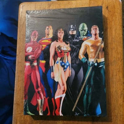 DC The World's Greatest Super-Heroes Slipcase Hardcover Alex Ross