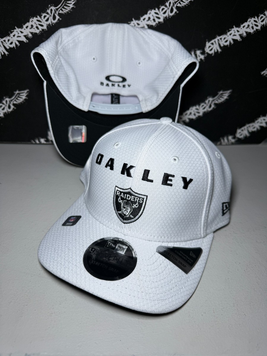 NWT New Era x Oakley 9Seventy Oakland Las Vegas Raiders Stretch