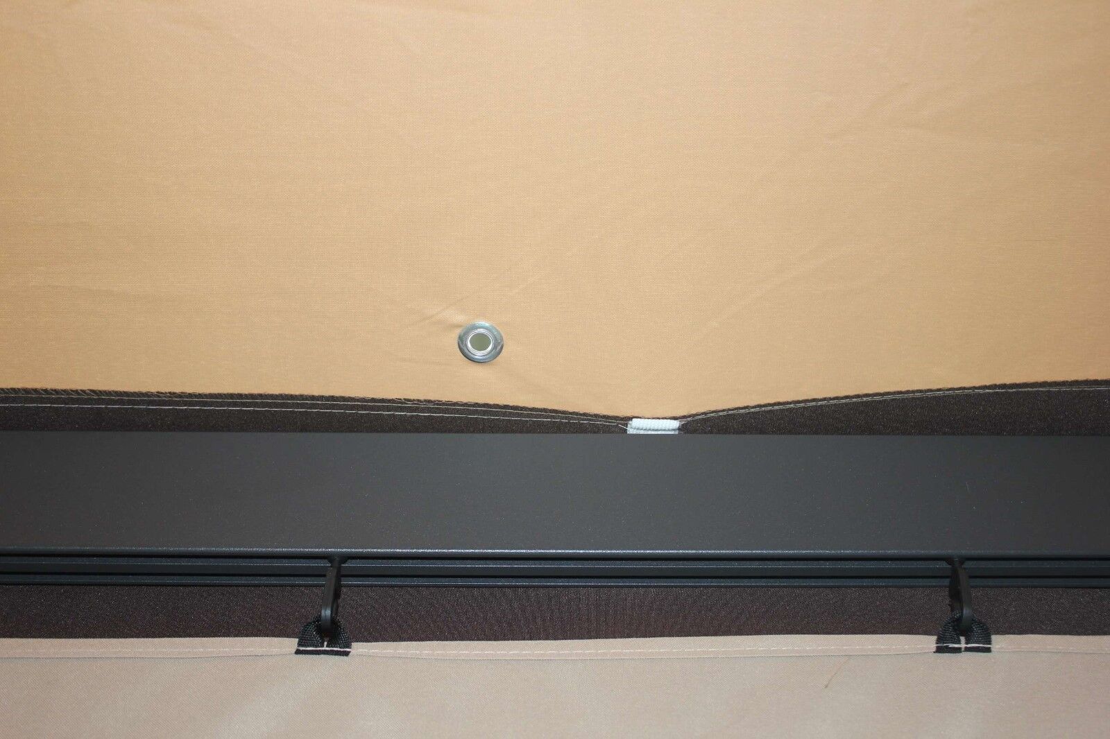 Foto 6 di 11