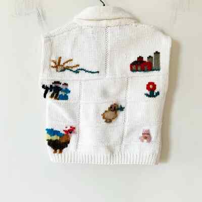 Gilet enfant avec des poules, tricot main , taille 2 ans