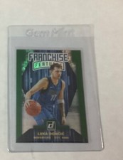 2019-20 Panini Donruss Franchise Features Green Flood Luka Doncic #29