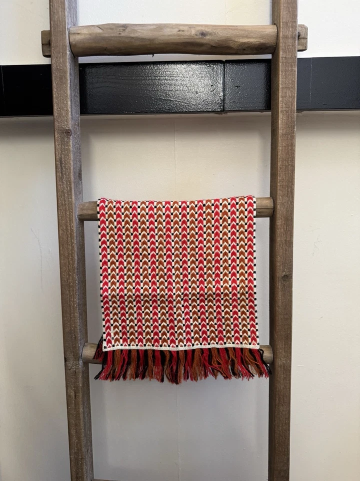 Vintage Mod 60s/70s  11x24" Knit Geometric Table Runner Folk Art Chevron Fringe - Image 2 of 4