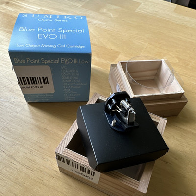 Sumiko Blue Point Special EVO III Low Output Moving Coil Tonabnehmer Oyster