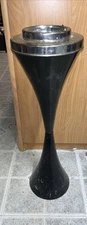 B Vintage Floor Standing 23” Ashtray w Lid Outside Patio Indoor Cigar Ash Bin