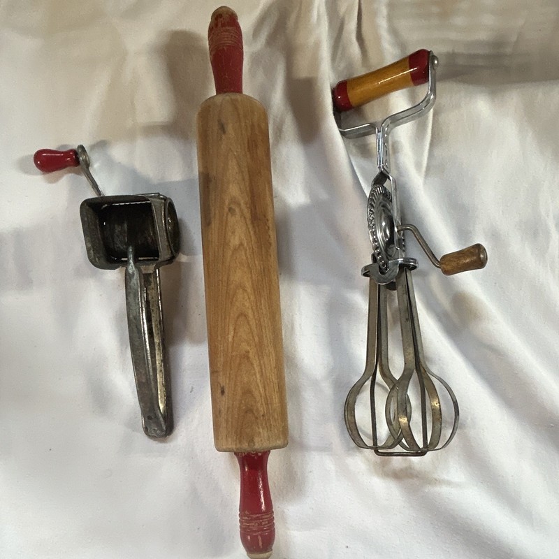 Vintage 1950s Manual Hand Crank Egg Beater Set w/ Rolling Pin & Food Mill