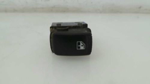 0K2FA66370 COMMANDE DE LÈVE VITRE ARRIÈRE GAUCHE / 0K2FA66370 / 1087127 POUR KIA - Photo 1/9