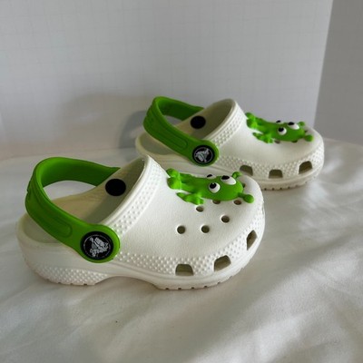 Toddler Crocs Clog Sandals   Glow in the Dark Alien   White & Green   Size US C5