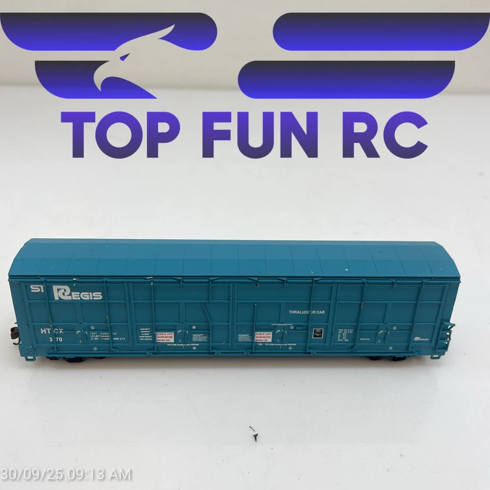 Walthers 932-7004 St. Regis Paper Thrall Dool Box Car - Image 3 of 4
