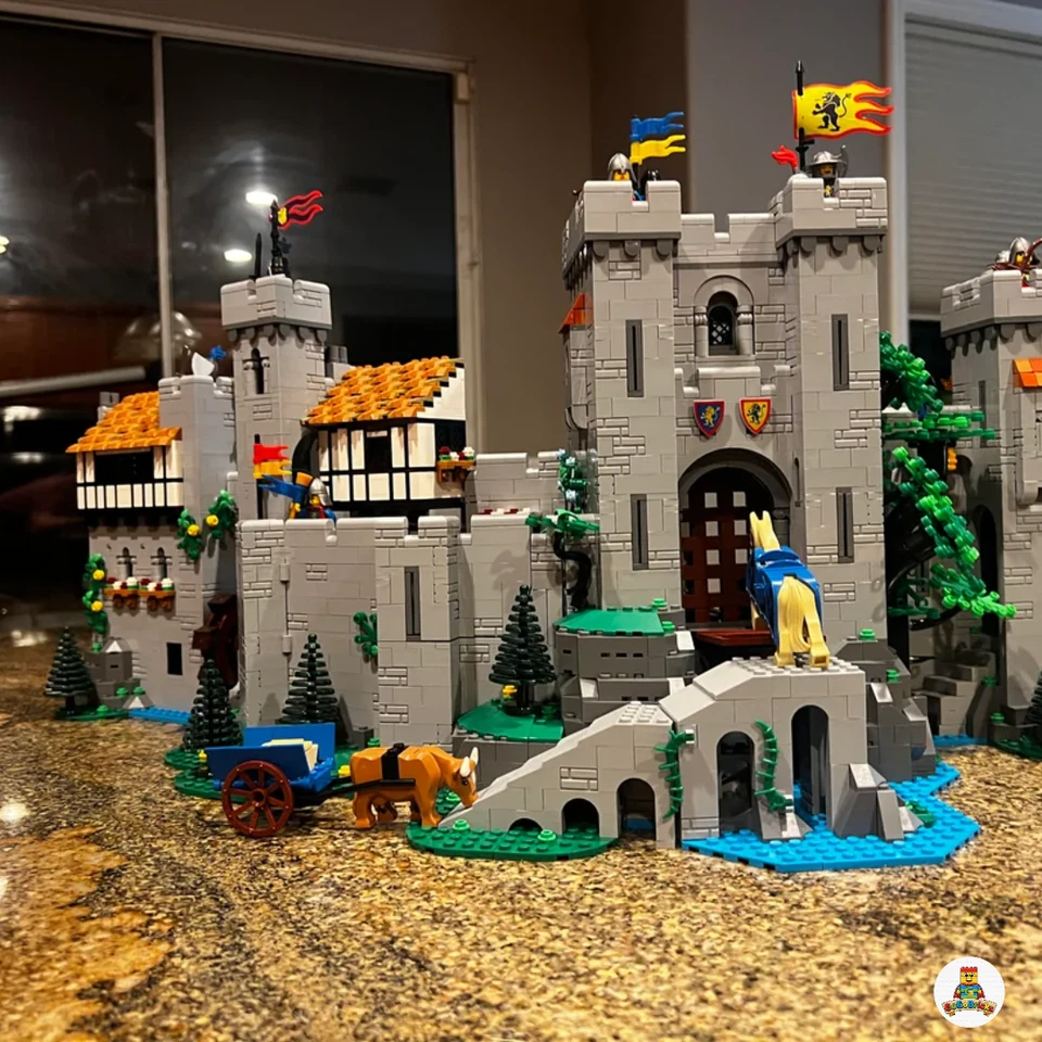 NUEVO Castillo del Caballero León 10305 piezas 4514 - Juego de juguetes de regalo de vacaciones fortaleza medieval Foto 3 de 4